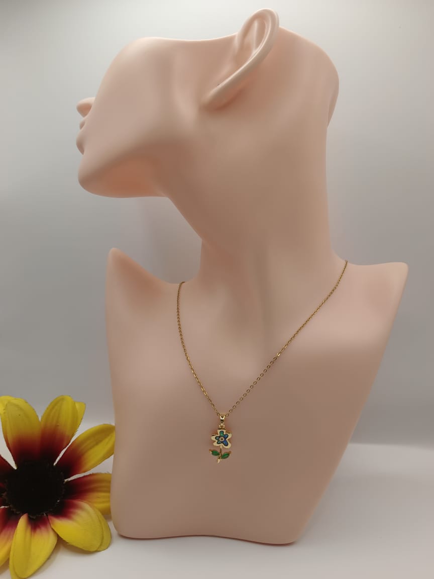 GalsFolks VividVerve Golden Flower Pendant with Neck Chain - Timeless Glamour