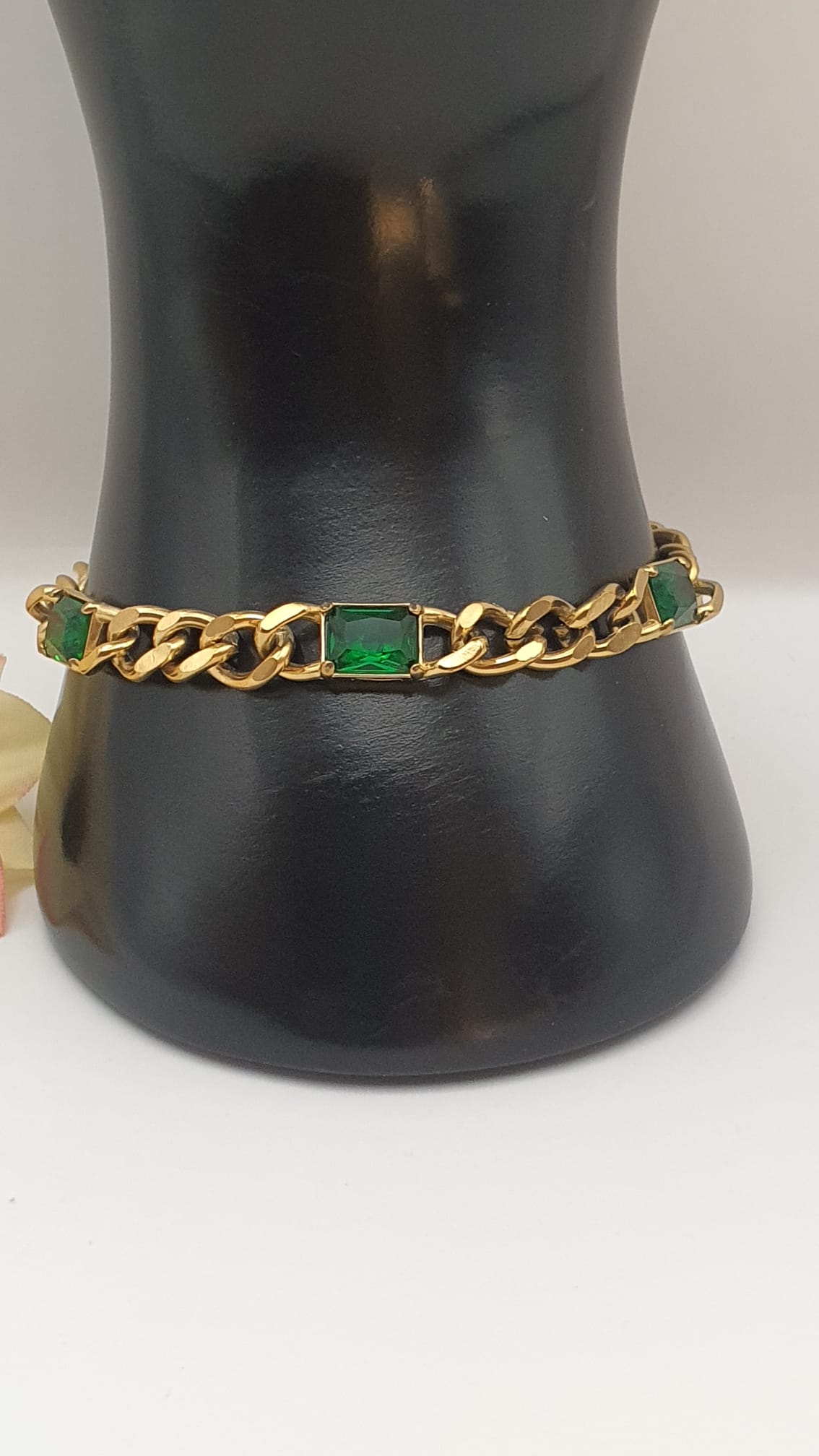 Elegant Rectangle Green Stone with Golden Chain Bracelet