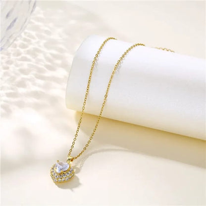 VividVerve Crystal Heart Gold Plated Pendant Necklace - High Quality Fashion Jewelry for Women, Best Anniversary Gift